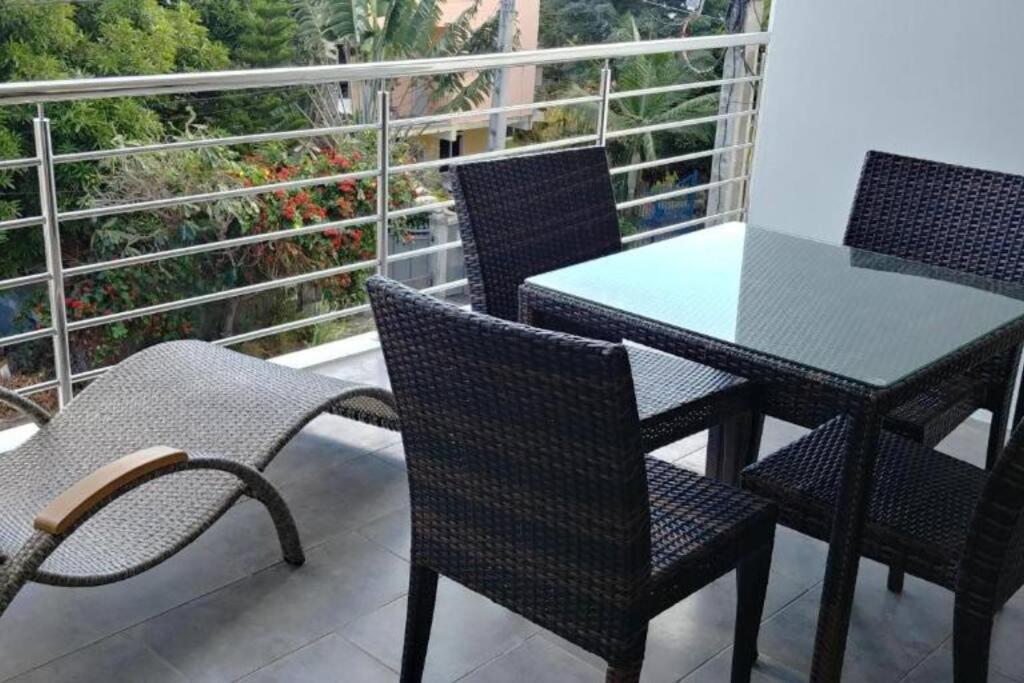 Modern And Cosy Condo: Westwood Apartments Flic-en-Flacq 外观 照片