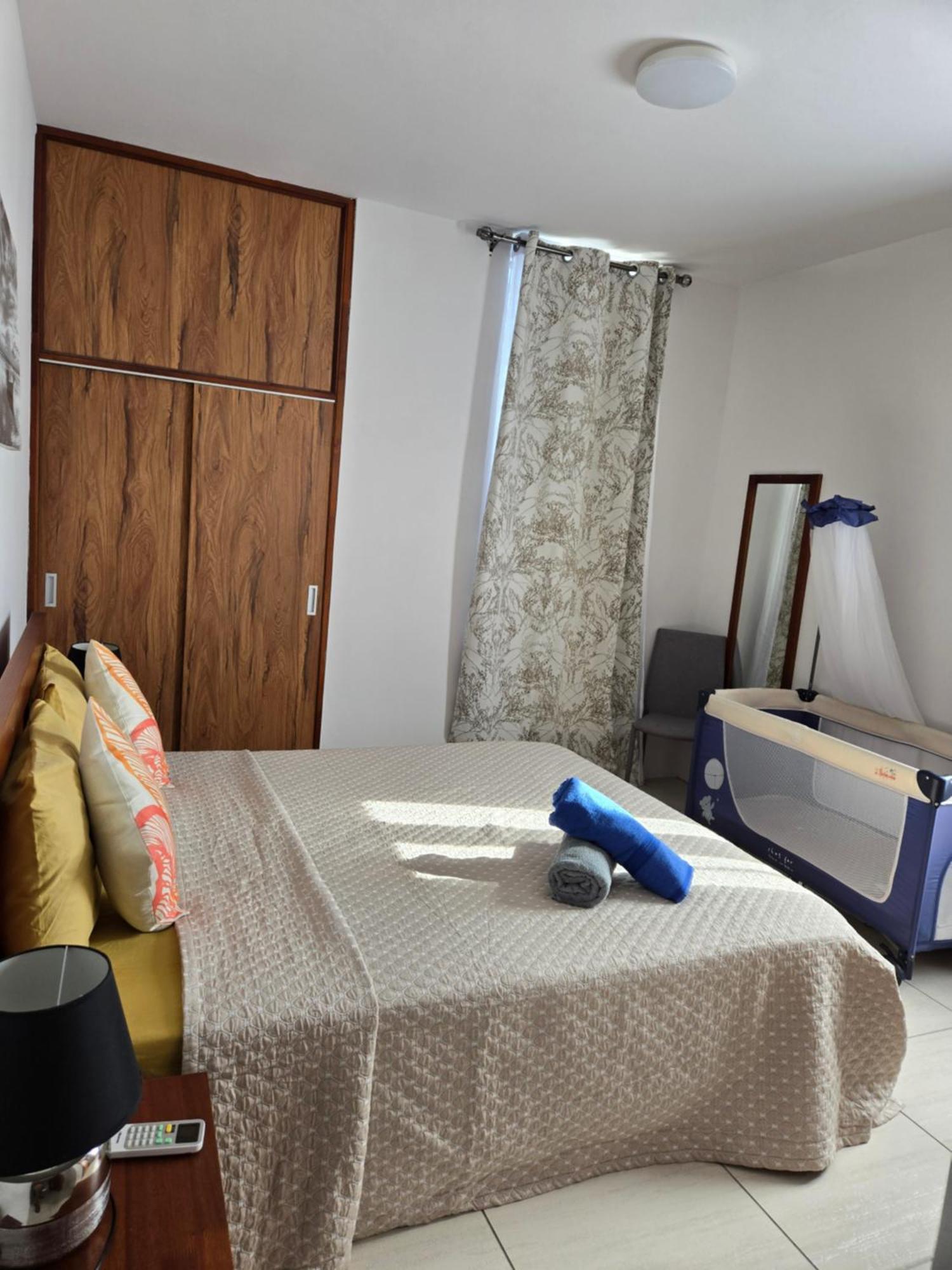 Modern And Cosy Condo: Westwood Apartments Flic-en-Flacq 外观 照片